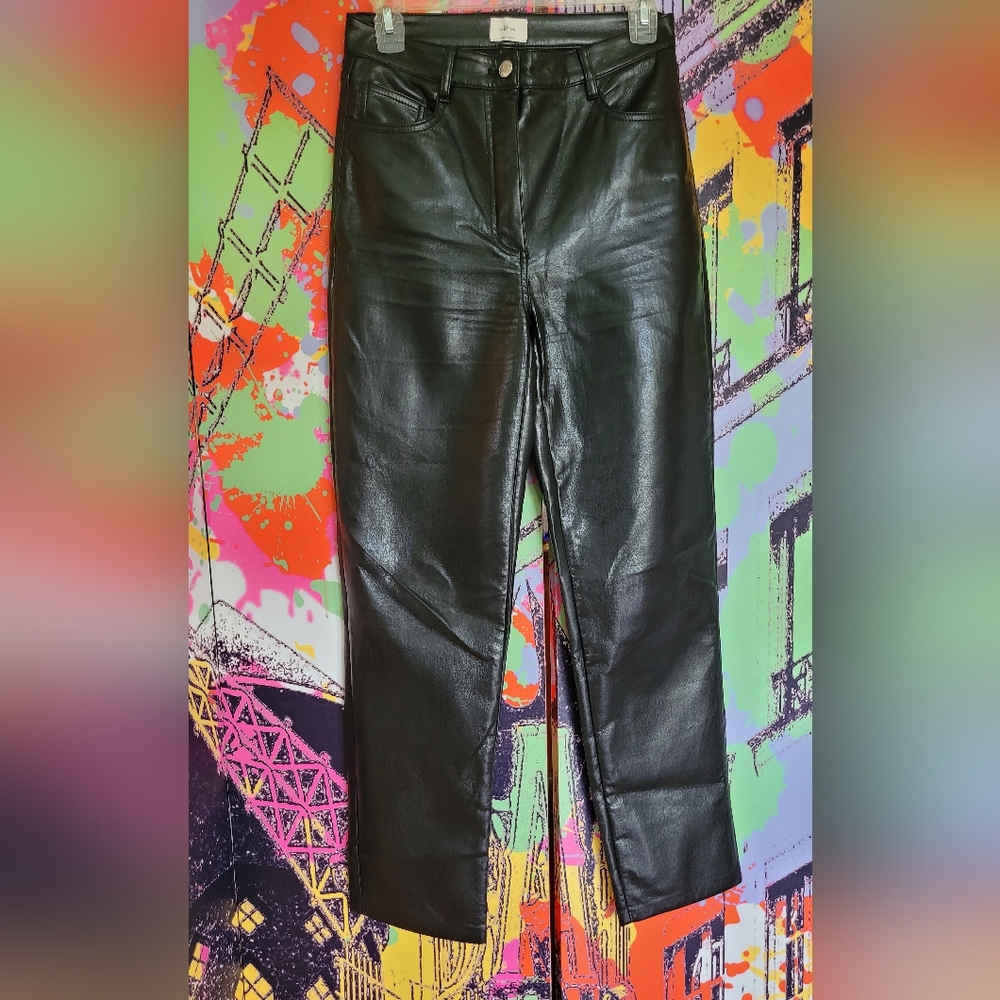 ARITZIA WILFRED The Melina Black Faux Leather High Waist Pant. Size 4